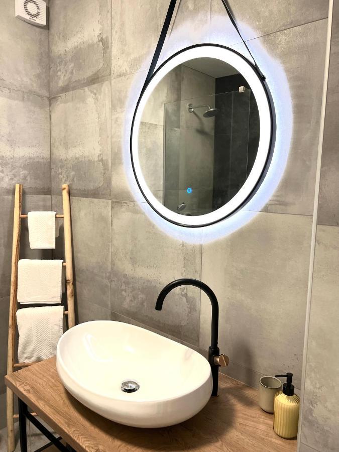 Apartmani Cube A メドゥリン エクステリア 写真